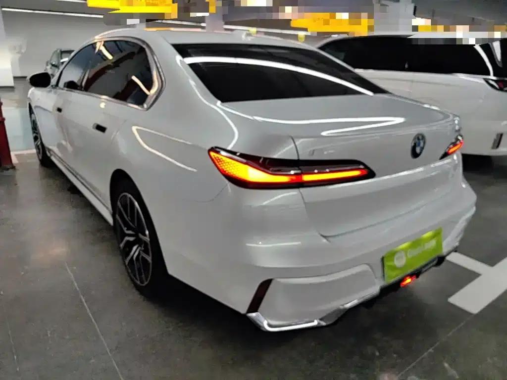 BMW i7 2023 eDrive50L Leading M Sport Package — миниатюра 5