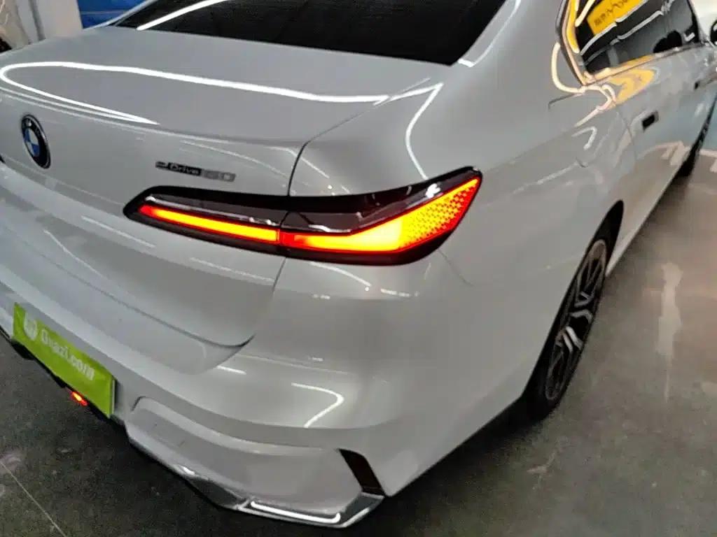 BMW i7 2023 eDrive50L Leading M Sport Package — миниатюра 8