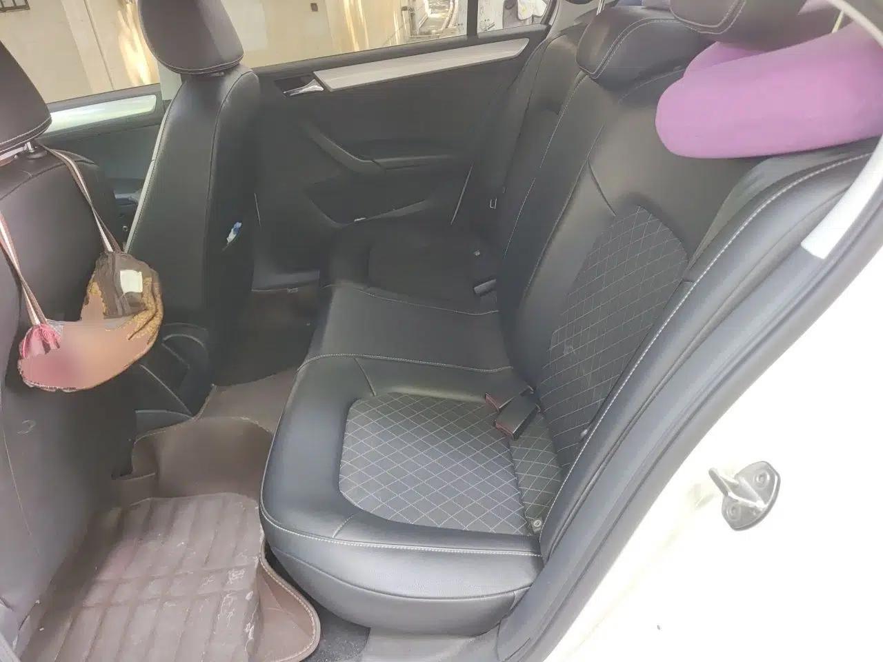Skoda Rapid 2018 1.6L Manual Comfort Edition — миниатюра 17