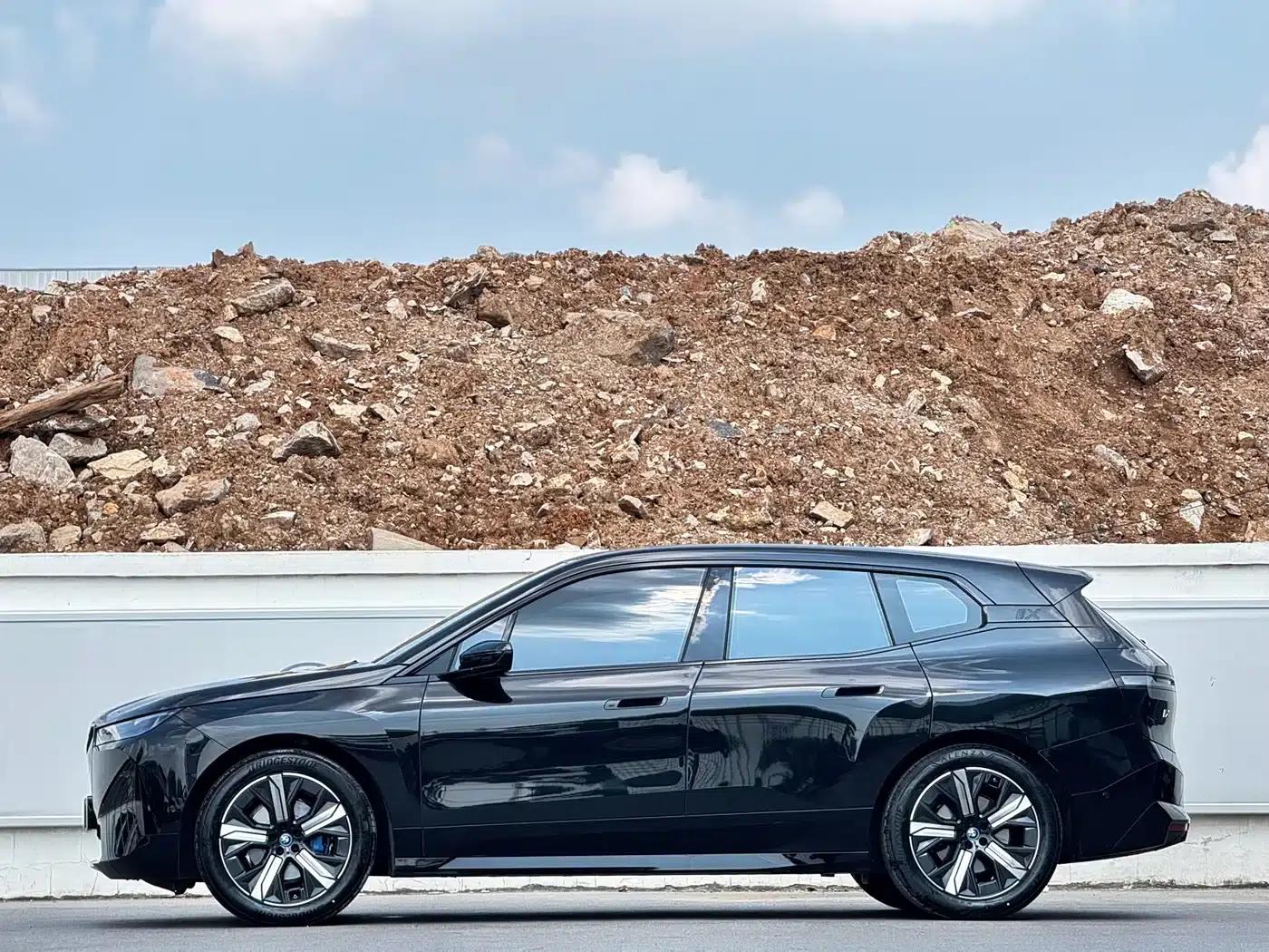 BMW iX 2023 Facelift xDrive40 — миниатюра 4