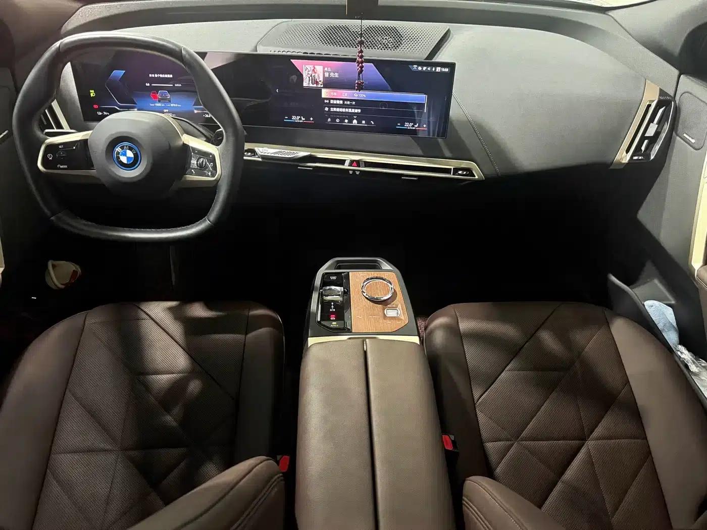 BMW iX 2023 Facelift xDrive40 — миниатюра 9