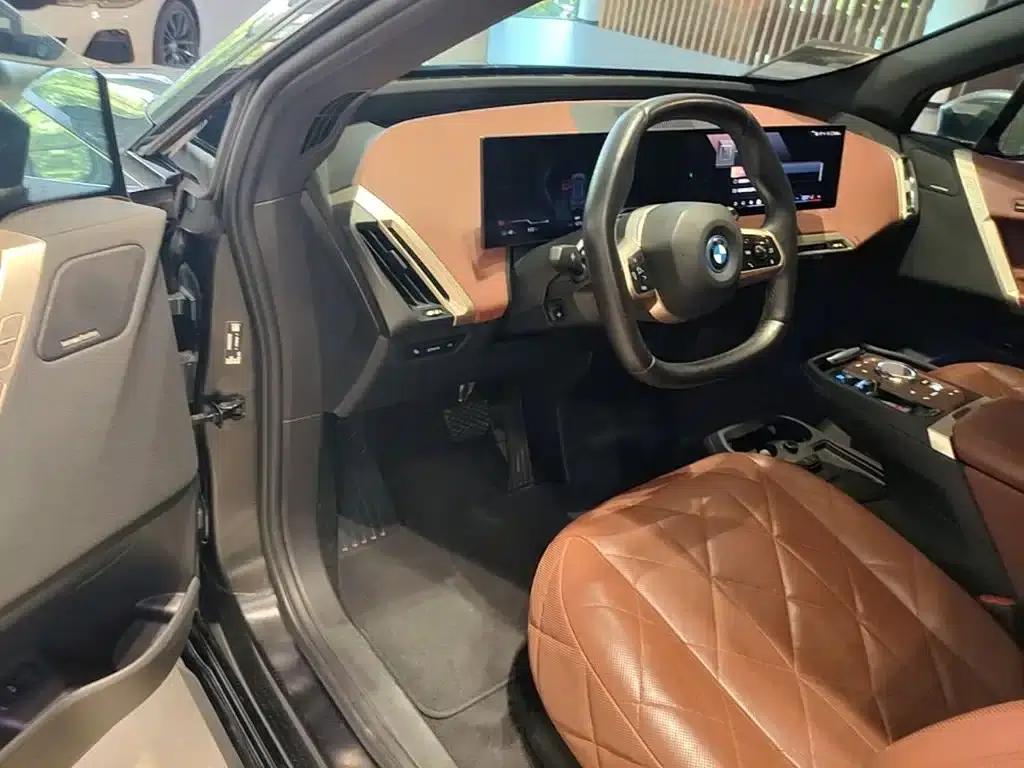 BMW iX 2023 Facelift xDrive50 — миниатюра 16