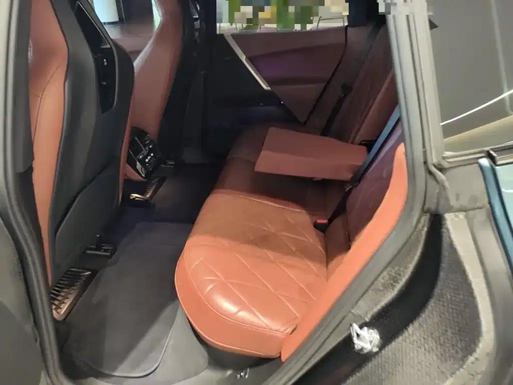 BMW iX 2023 Facelift xDrive50 — миниатюра 17