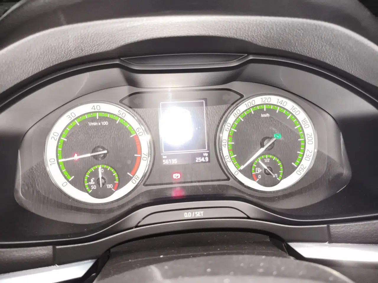 Skoda Karoq 2018 TSI280 Flagship Edition China VI Standard — миниатюра 11