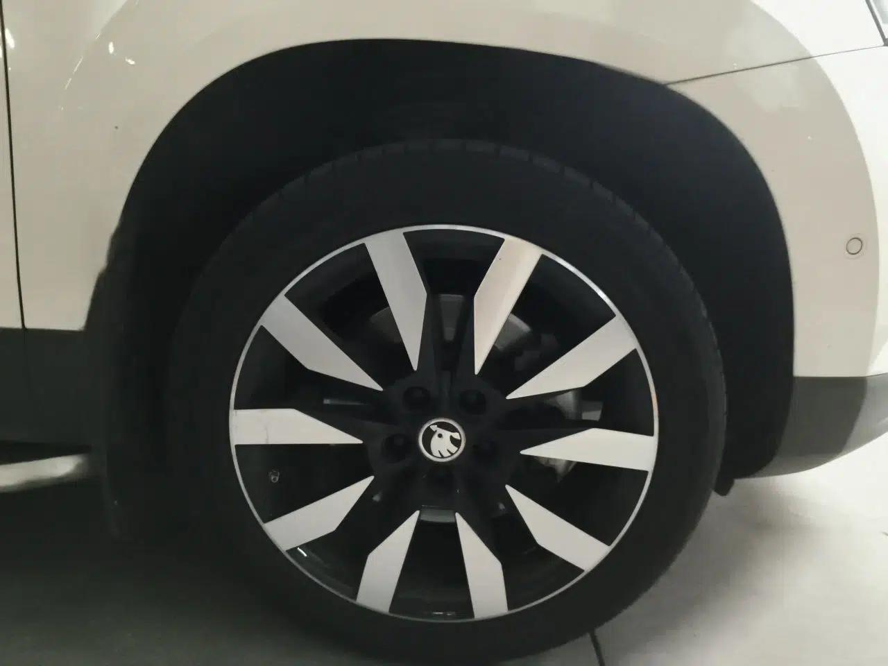 Skoda Karoq 2018 TSI280 Flagship Edition China VI Standard — миниатюра 8