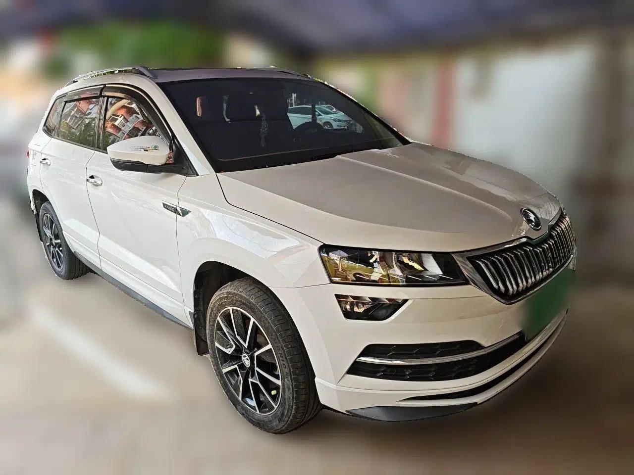 Skoda Karoq 2022 TSI280 Luxury Edition — миниатюра 3