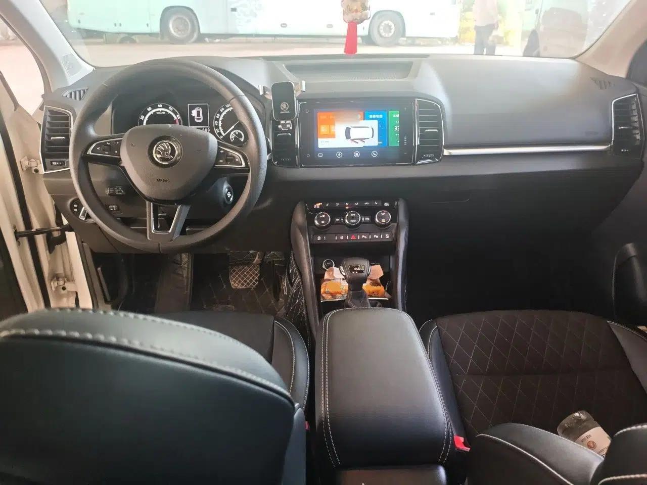 Skoda Karoq 2021 TSI280 Luxury Edition — миниатюра 9