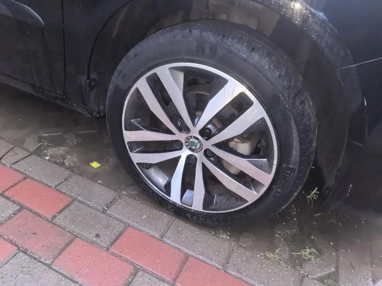 Skoda Fabia 2012 1.6L Automatic Sport Edition — миниатюра 8