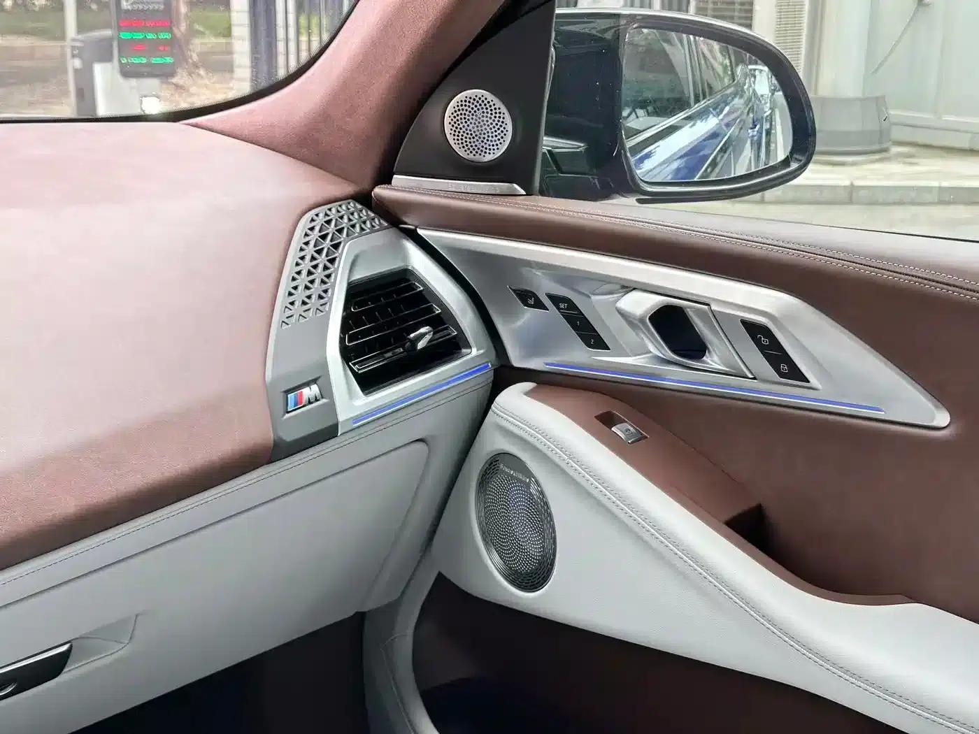BMW XM 2023 50e — миниатюра 15