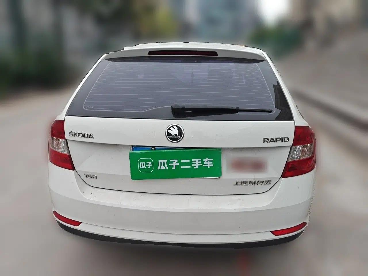 Skoda Rapid Spaceback 2016 Revised Version 1.6L Automatic Front-Drive Edition — миниатюра 5