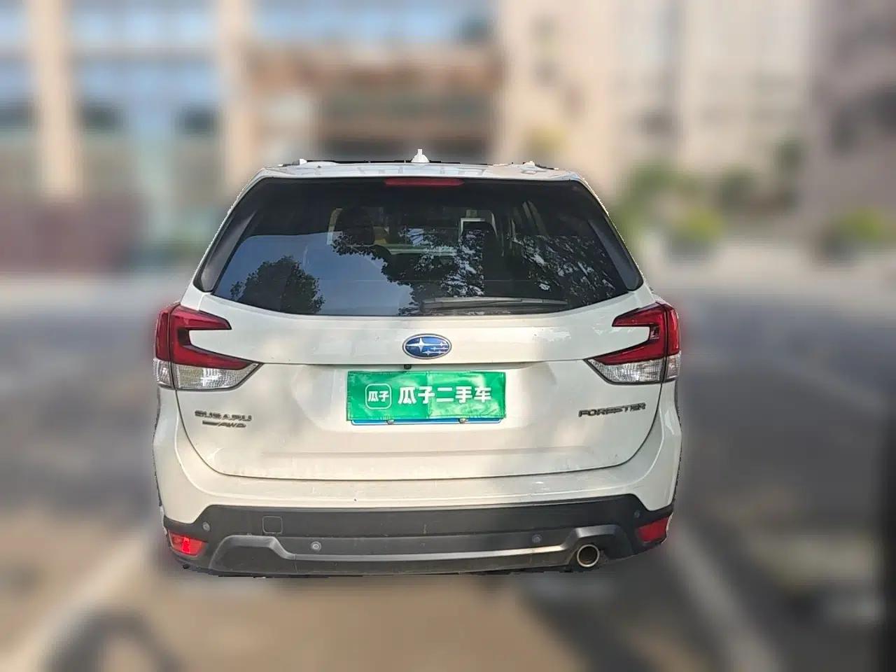 Subaru Forester 2021 2.0i Luxury Edition EyeSight — миниатюра 5