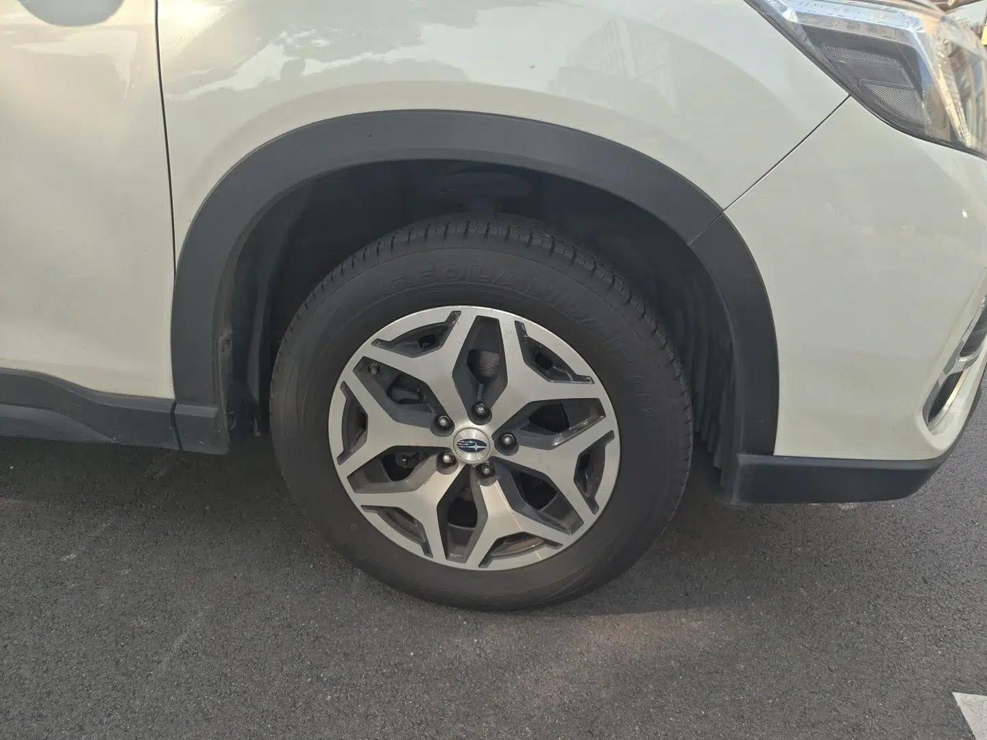 Subaru Forester 2021 2.0i Luxury Edition EyeSight — миниатюра 8