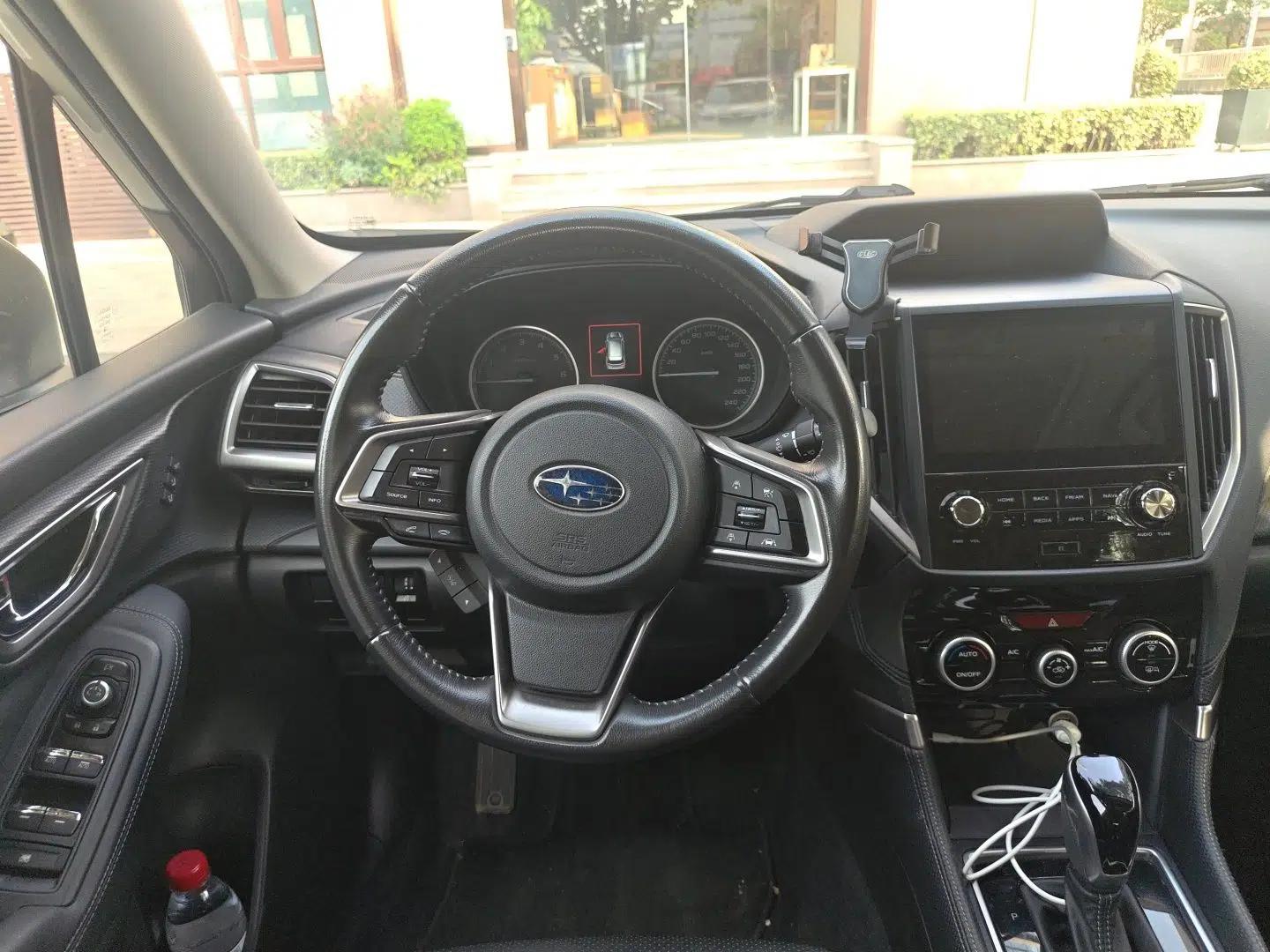 Subaru Forester 2021 2.0i Luxury Edition EyeSight — миниатюра 10