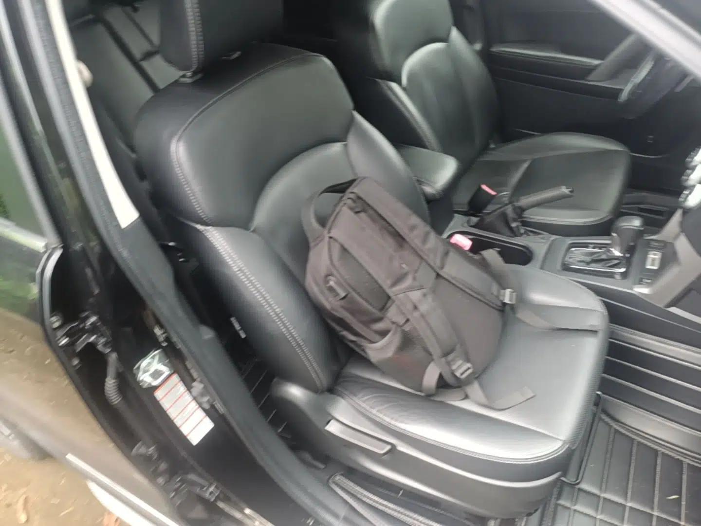 Subaru Forester 2015 2.0i Special Edition Commemorative Model — миниатюра 19