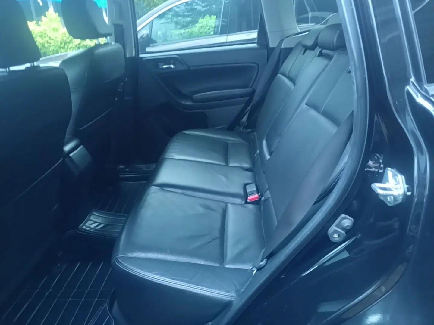 Subaru Forester 2015 2.0i Special Edition Commemorative Model — миниатюра 20