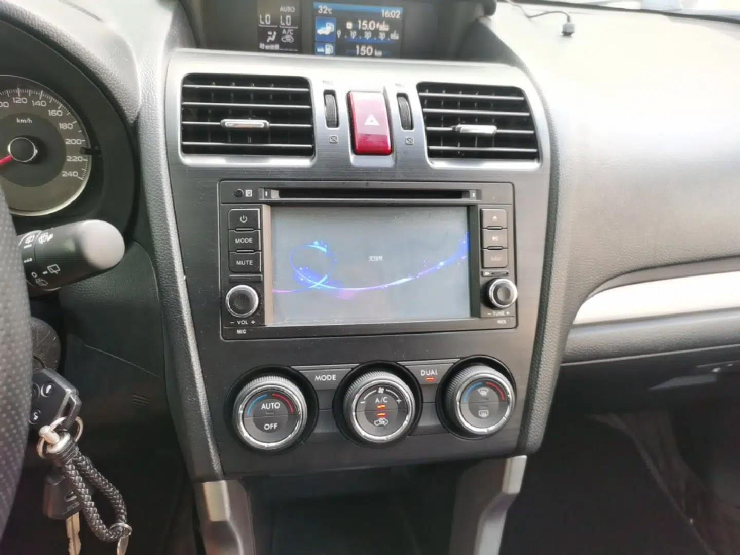 Subaru Forester 2013 2.5i Automatic Luxury Edition — миниатюра 20