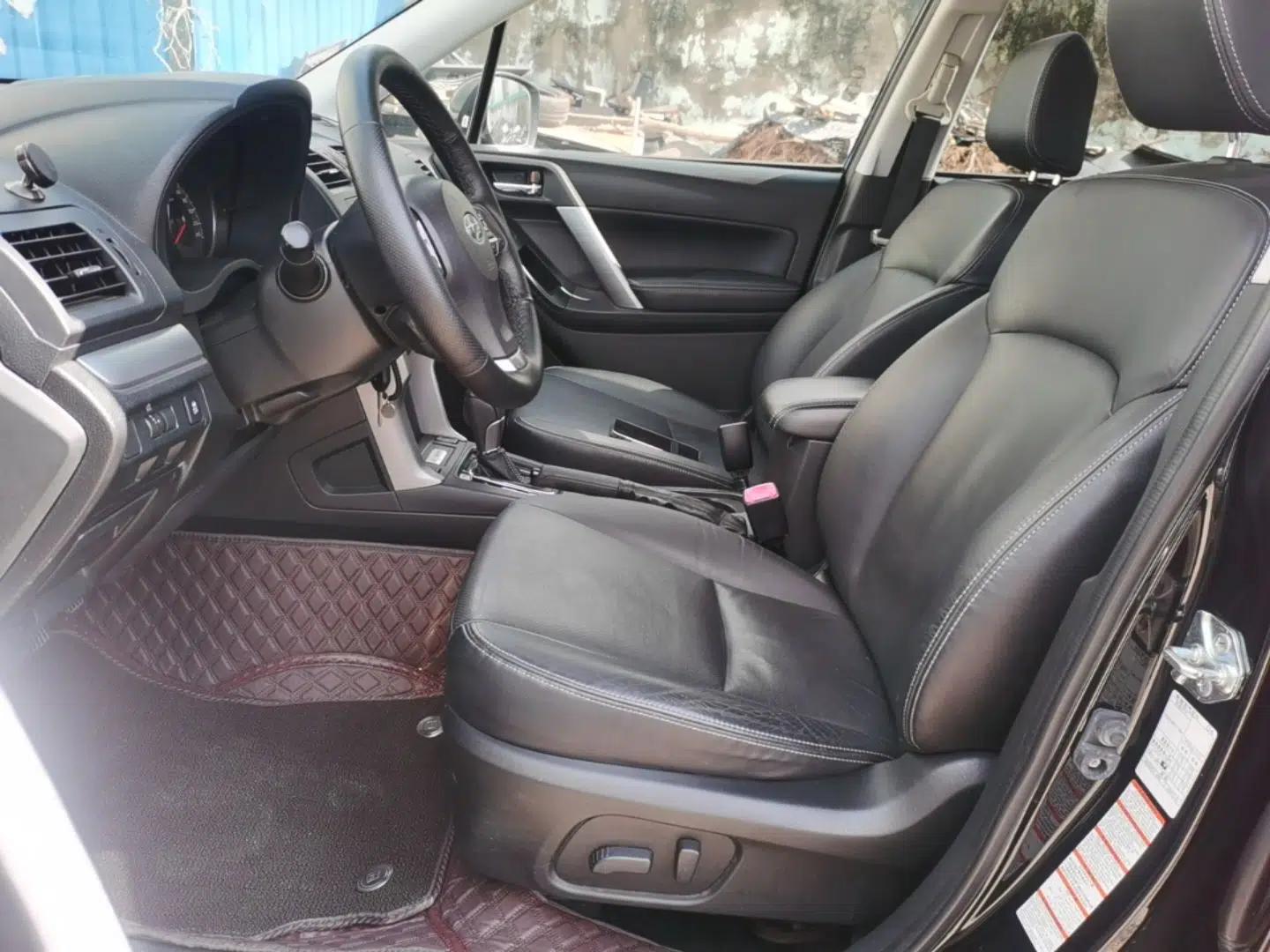 Subaru Forester 2013 2.5i Automatic Luxury Edition — миниатюра 22
