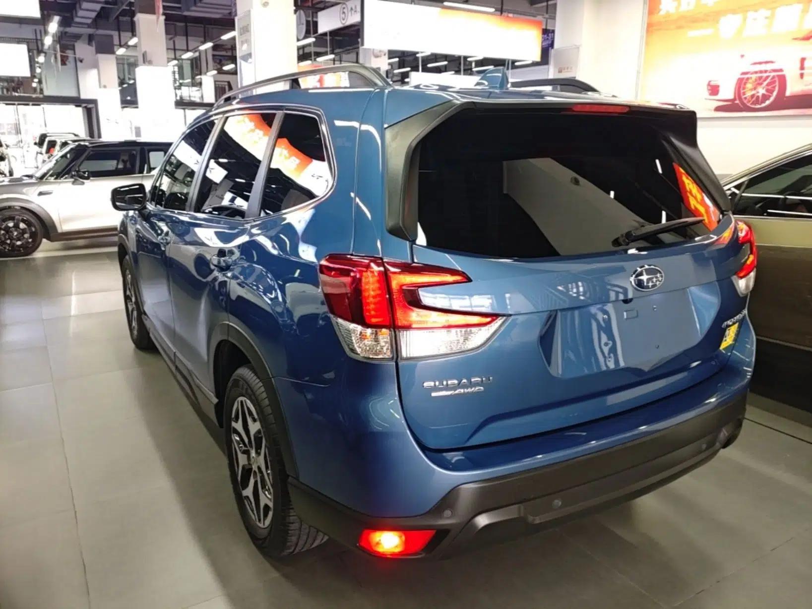 Subaru Forester 2021 2.0i Luxury Edition — миниатюра 4
