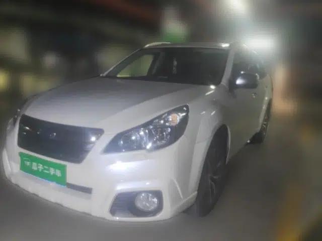Subaru Outback 2014 2.5i Yashang Sport Edition