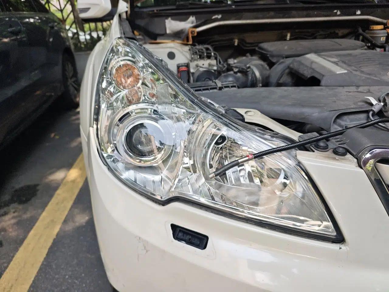Subaru Outback 2010 2.5i Luxury Navigation Edition — миниатюра 7