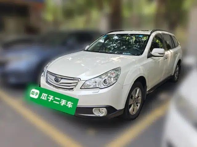 Subaru Outback 2010 2.5i Luxury Navigation Edition