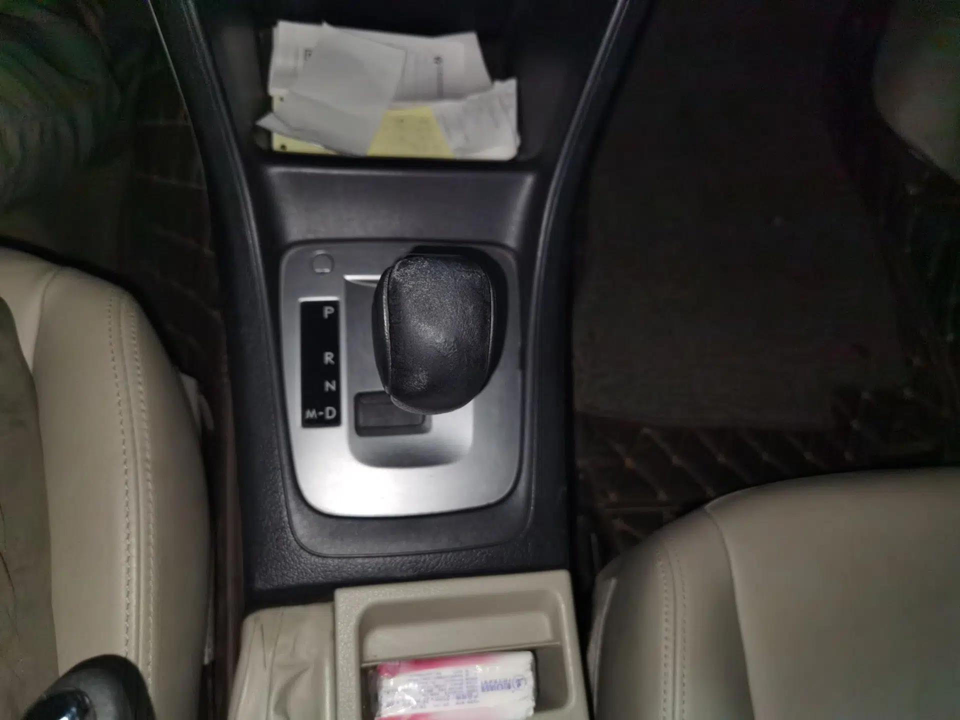 Subaru XV 2012 2.0i Elite Edition — миниатюра 14