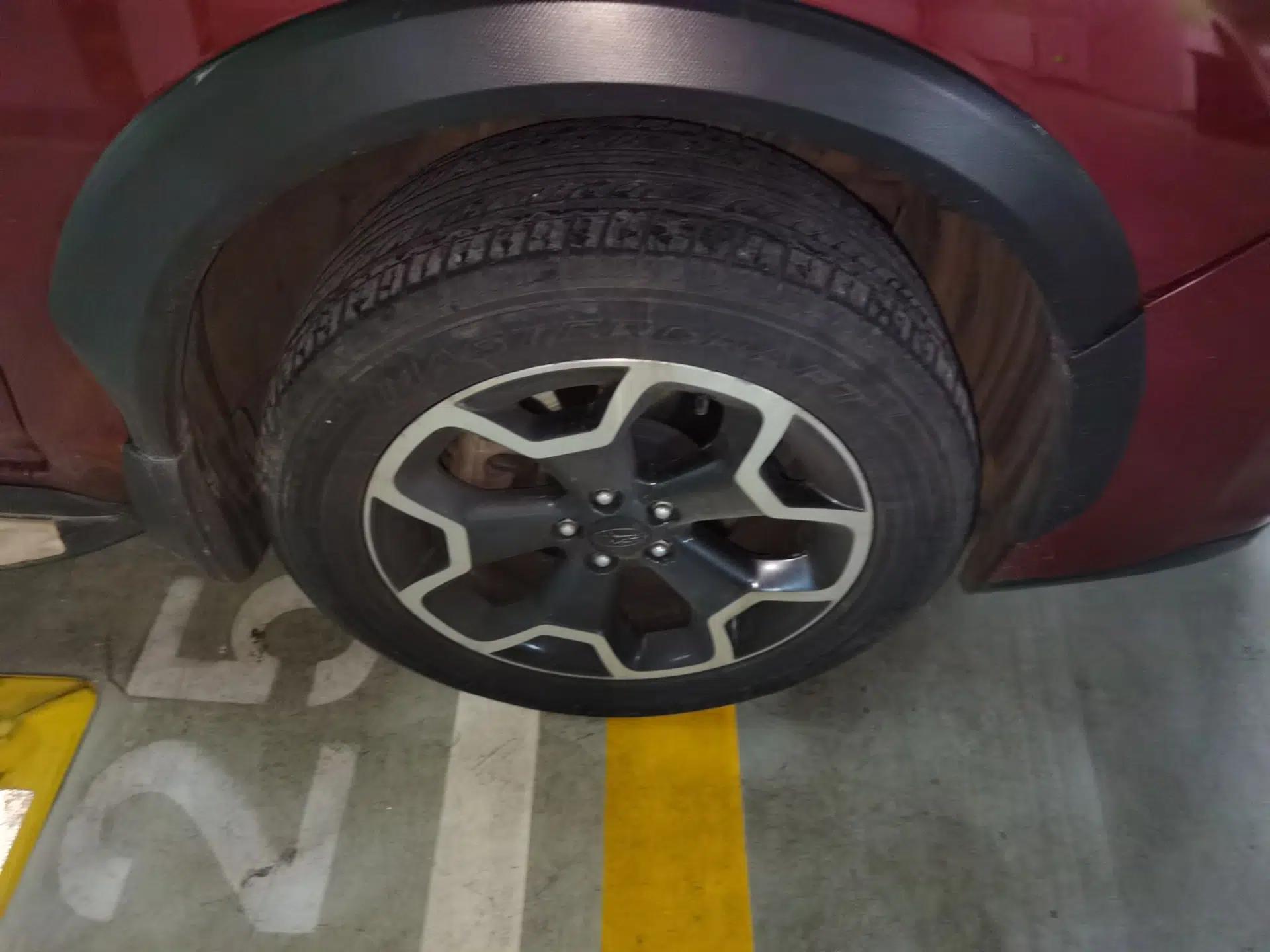 Subaru XV 2012 2.0i Elite Edition — миниатюра 8