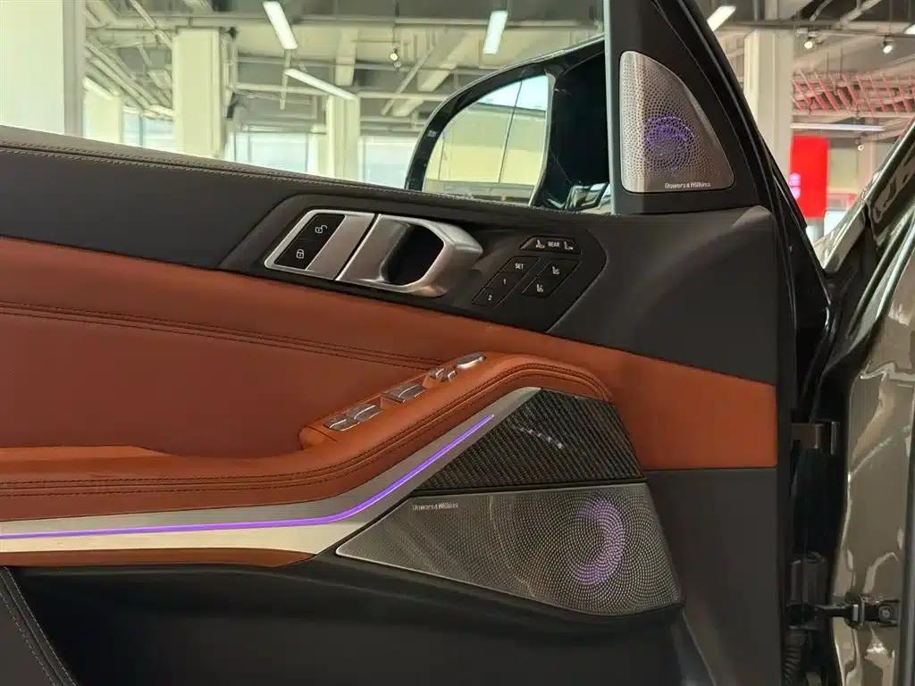2023 BMW X7 M60i xDrive M60i — миниатюра 13