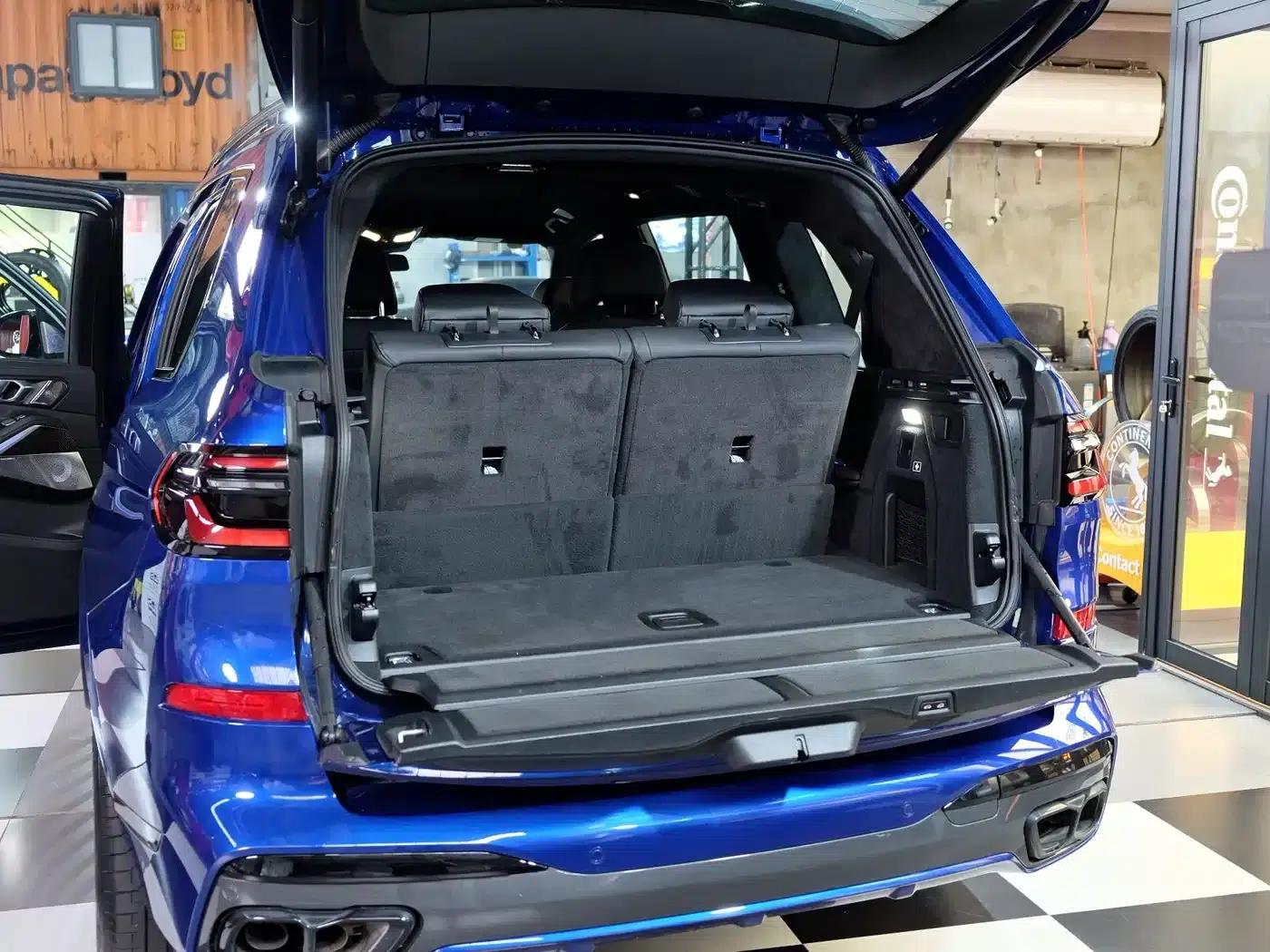 2026 BMW X7 M60i xDrive M60i — миниатюра 11
