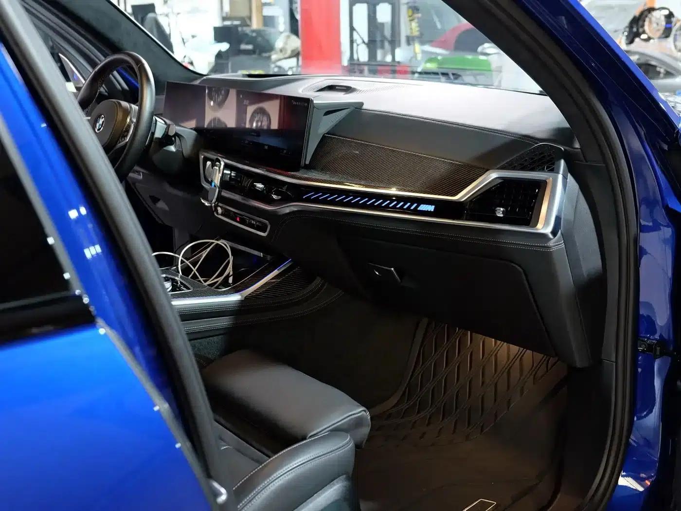 2026 BMW X7 M60i xDrive M60i — миниатюра 14