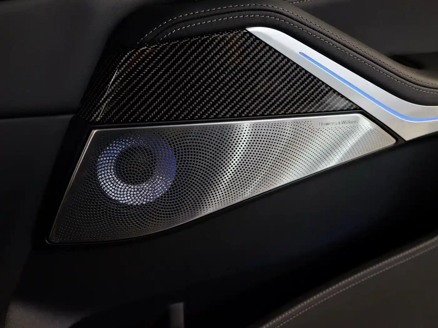 2026 BMW X7 M60i xDrive M60i — миниатюра 15