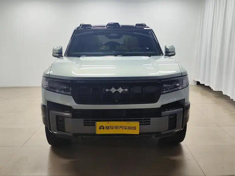 Leopard 8 2025 Smart & Brave Flagship Edition 6-seater — миниатюра 2