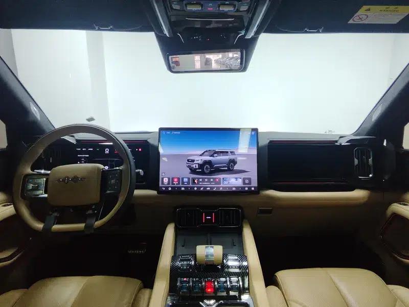 Leopard 8 2025 Smart & Brave Flagship Edition 6-seater — миниатюра 14