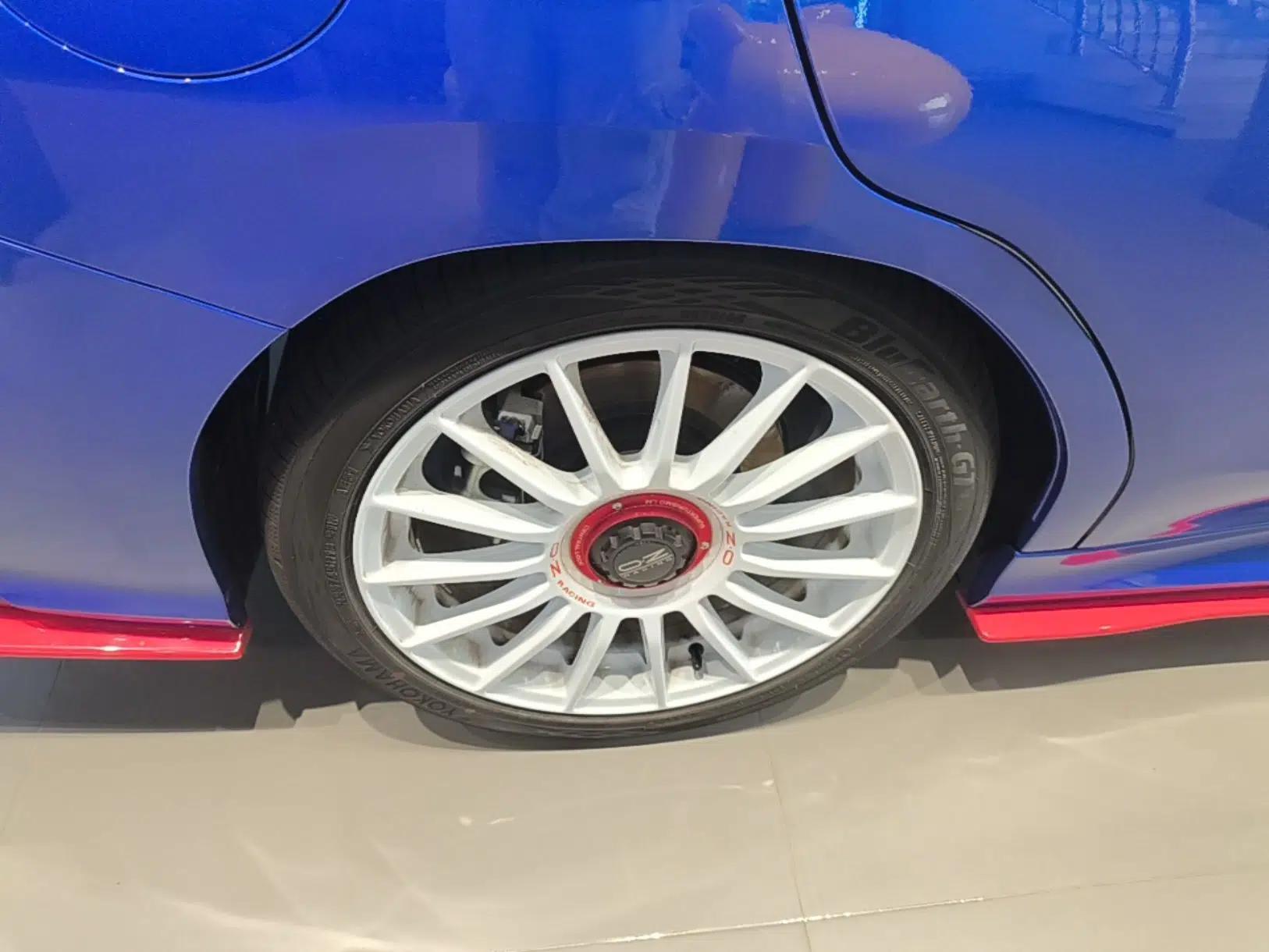 Subaru WRX 2025 2.4T CVT Wagon tS EyeSight — миниатюра 11