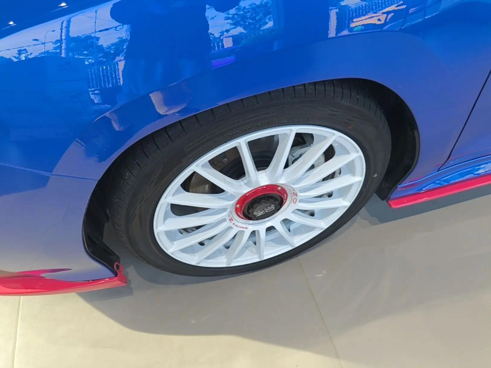 Subaru WRX 2025 2.4T CVT Wagon tS EyeSight — миниатюра 10