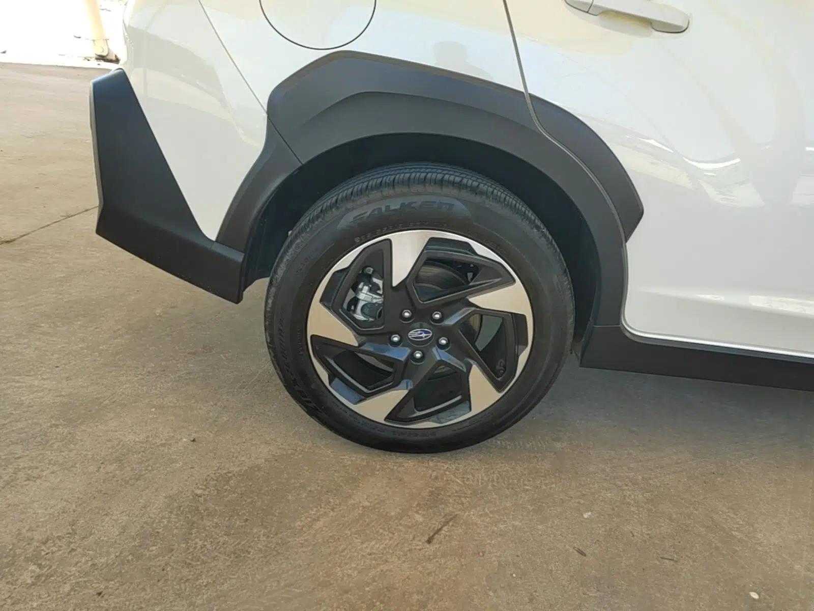 Subaru Solterra 2024 2.5i AWD Flagship Edition EyeSight — миниатюра 11