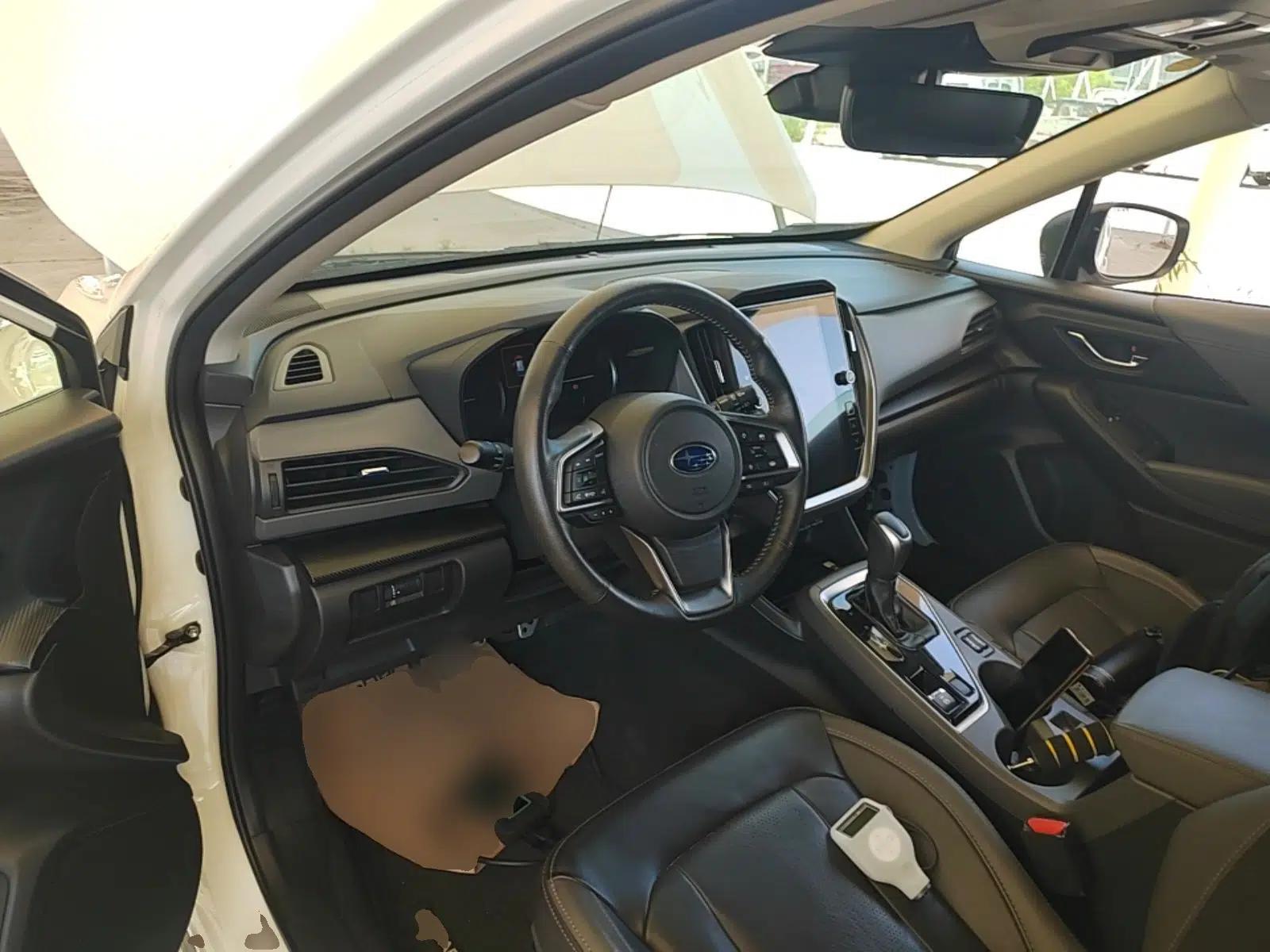 Subaru Solterra 2024 2.5i AWD Flagship Edition EyeSight — миниатюра 12
