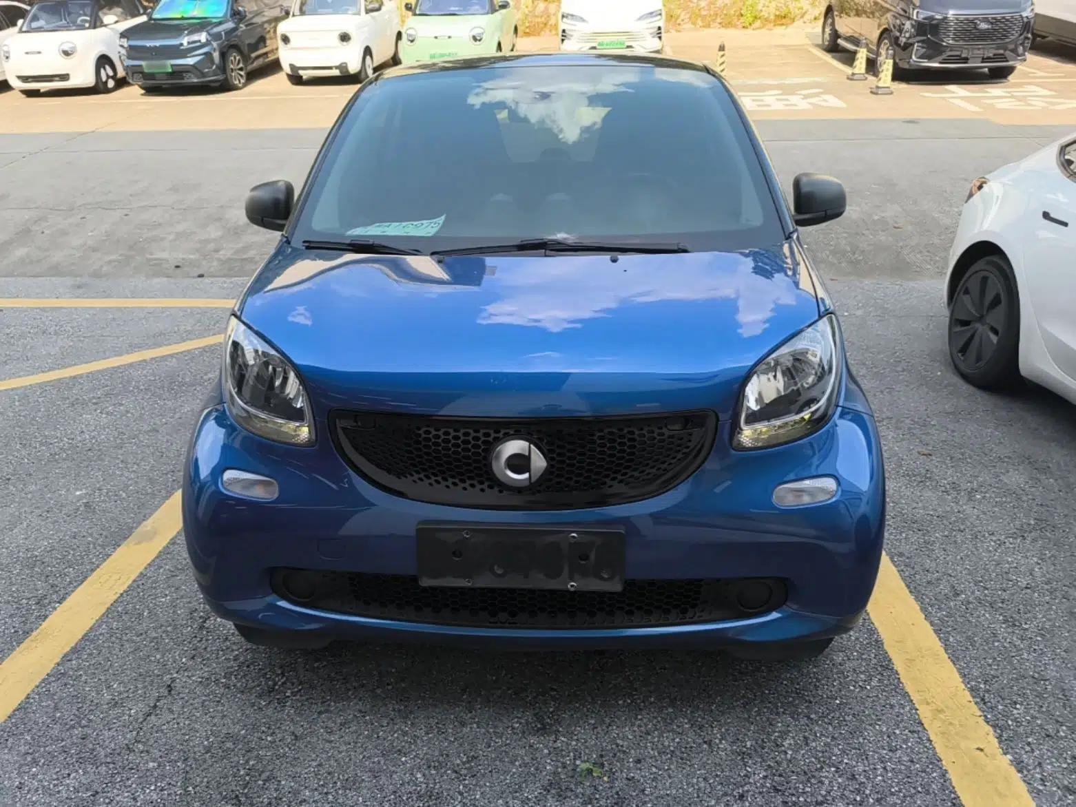 smart fortwo 2019 0.9T 66kW Hardtop Engine Version China VI Emission Standard — миниатюра 2