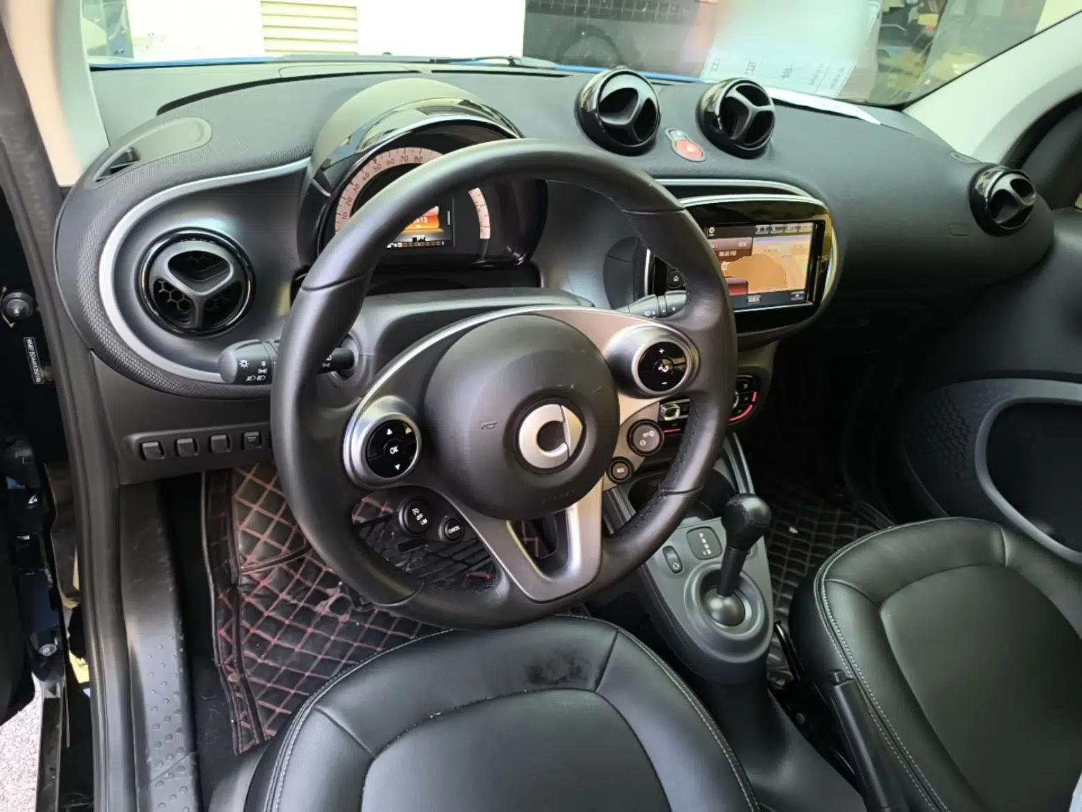 smart fortwo 2019 0.9T 66kW Hardtop Engine Version China VI Emission Standard — миниатюра 12