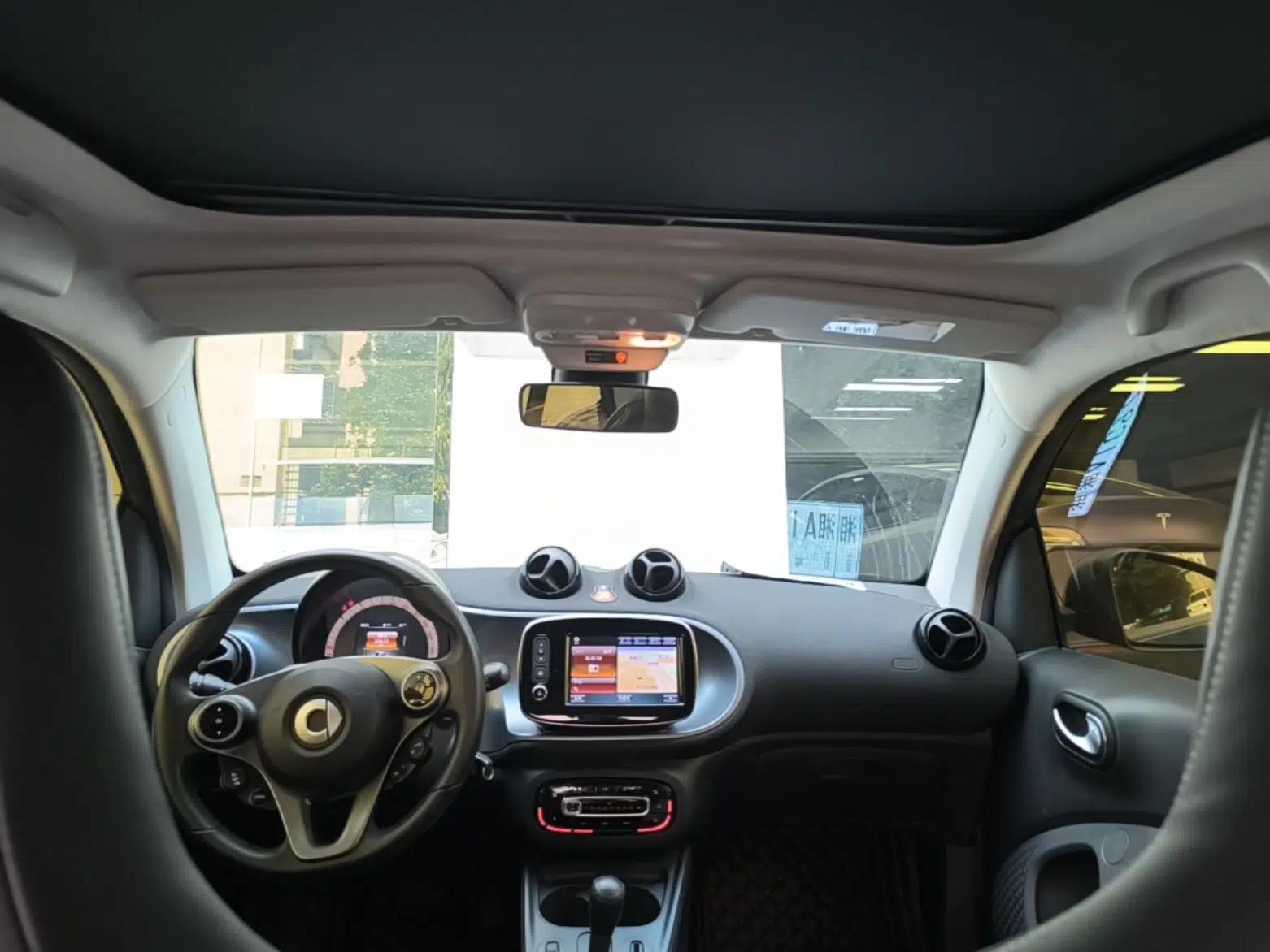 smart fortwo 2019 0.9T 66kW Hardtop Engine Version China VI Emission Standard — миниатюра 21