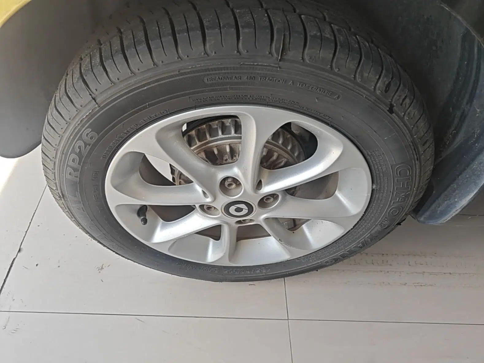 smart fortwo 2015 1.0L 52 kW hardtop Dynamic version — миниатюра 11