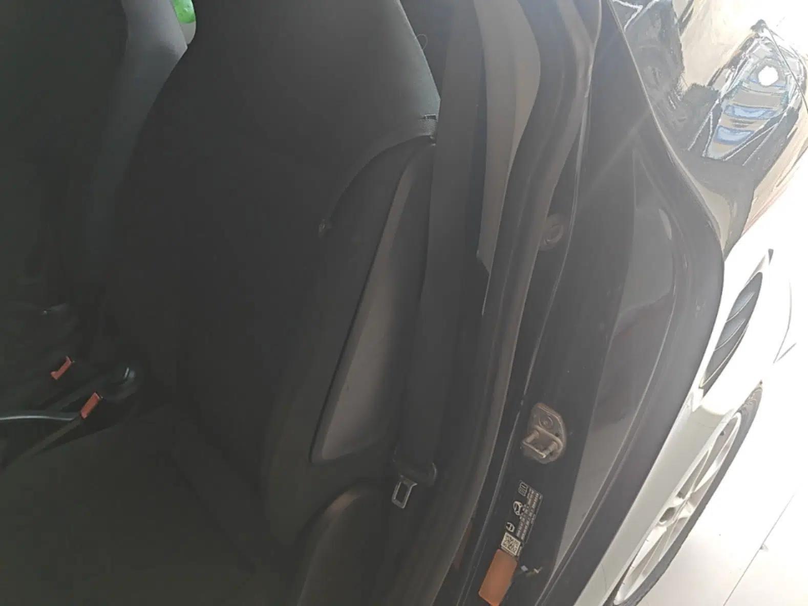 smart fortwo 2015 1.0L 52 kW hardtop Dynamic version — миниатюра 20