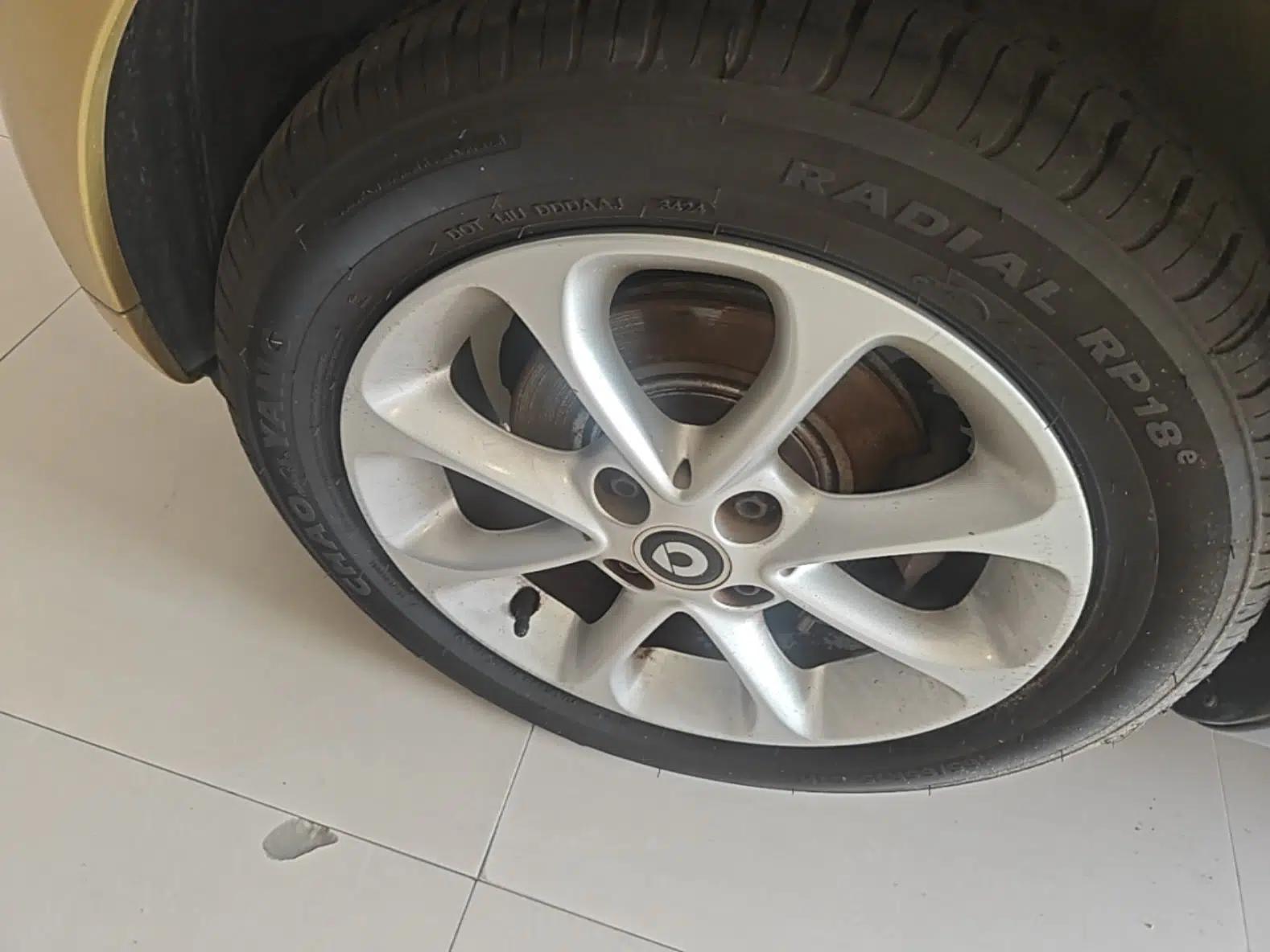 smart fortwo 2015 1.0L 52 kW hardtop Dynamic version — миниатюра 10