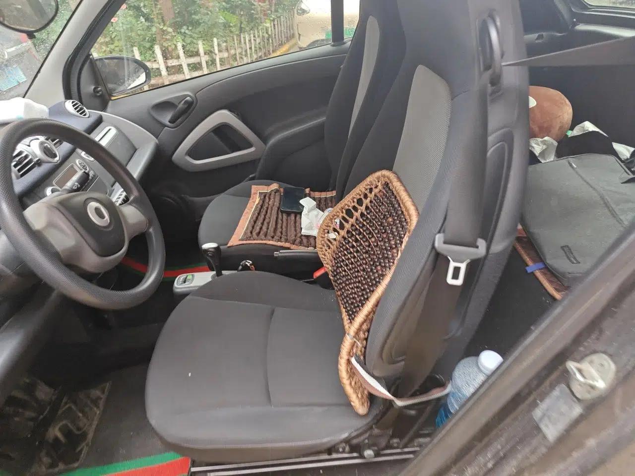 smart fortwo 2011 1.0 MHD Hardtop Standard Edition — миниатюра 17