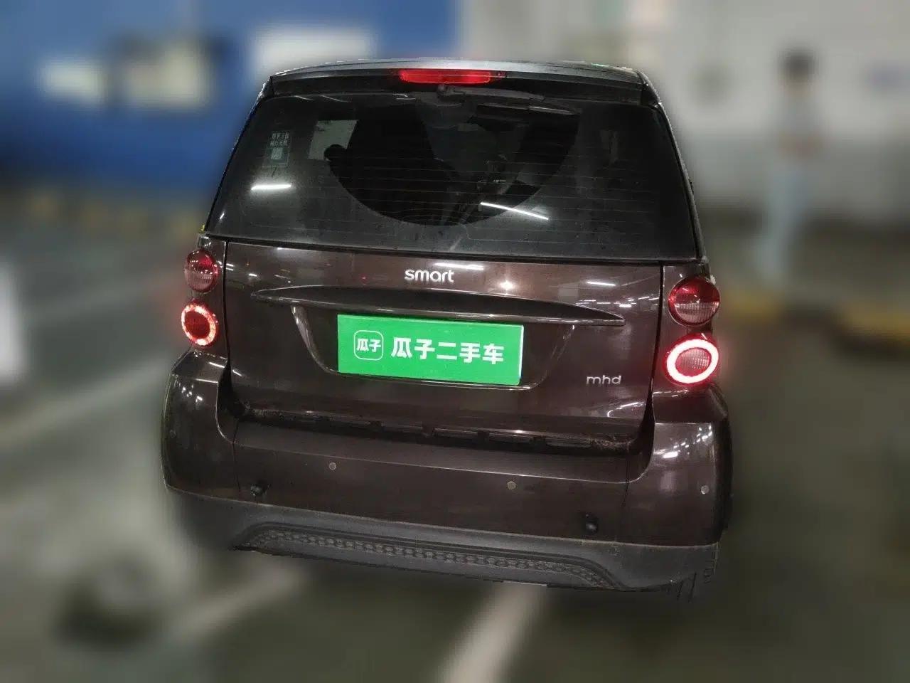smart fortwo 2012 1.0 MHD Hardtop Standard Edition — миниатюра 5