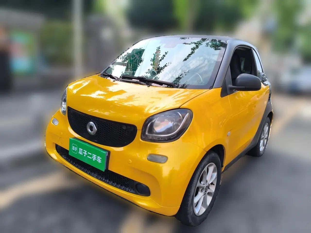 smart fortwo 2015 1.0L 52 kW hardtop Dynamic version — миниатюра 1