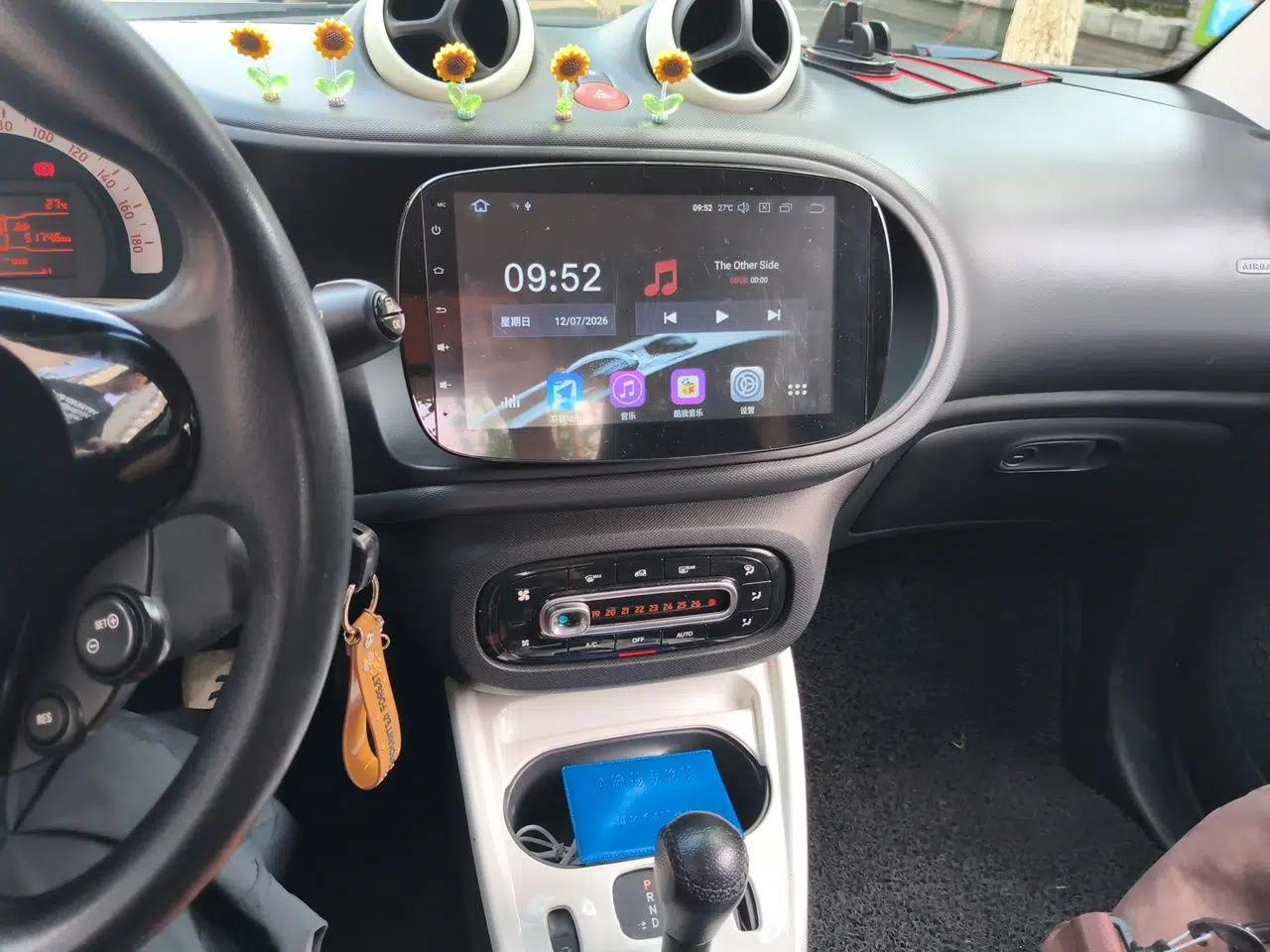 smart fortwo 2015 1.0L 52 kW hardtop Dynamic version — миниатюра 13