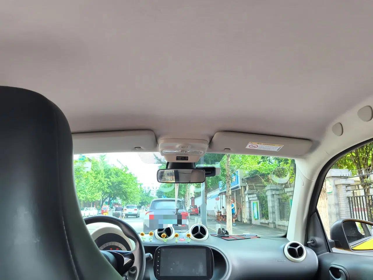 smart fortwo 2015 1.0L 52 kW hardtop Dynamic version — миниатюра 18