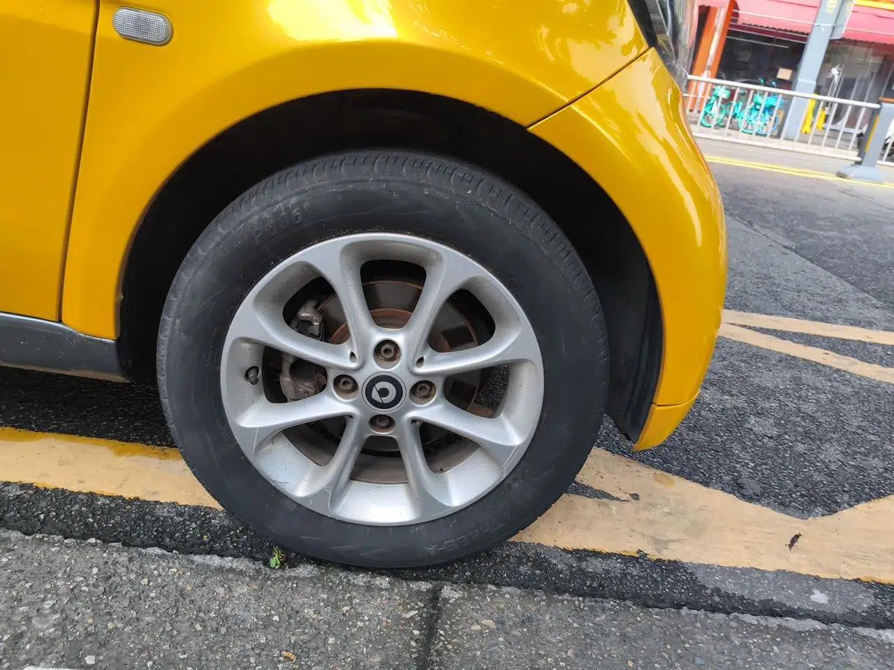smart fortwo 2015 1.0L 52 kW hardtop Dynamic version — миниатюра 8