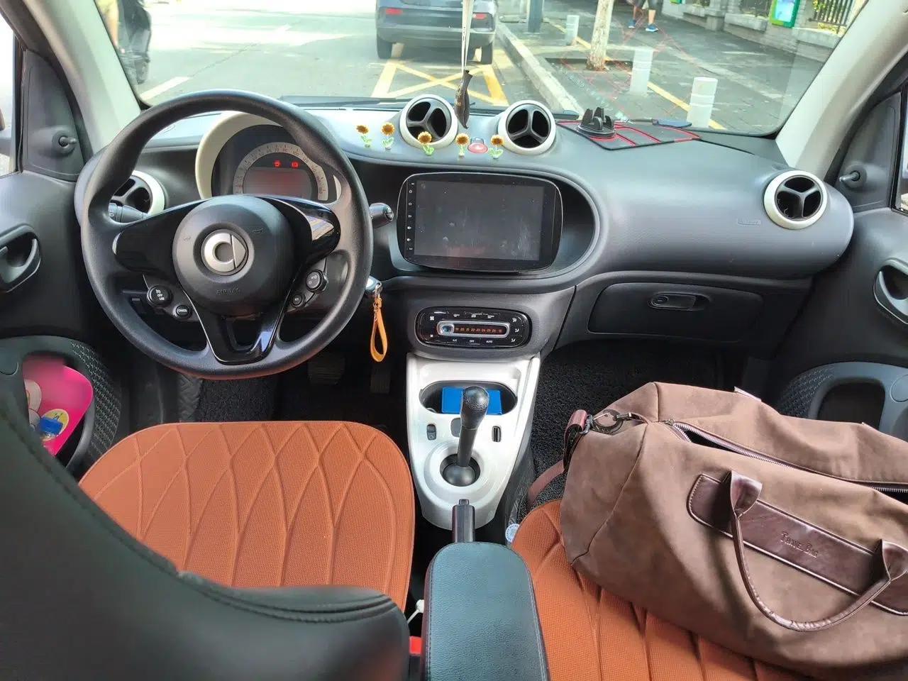 smart fortwo 2015 1.0L 52 kW hardtop Dynamic version — миниатюра 9